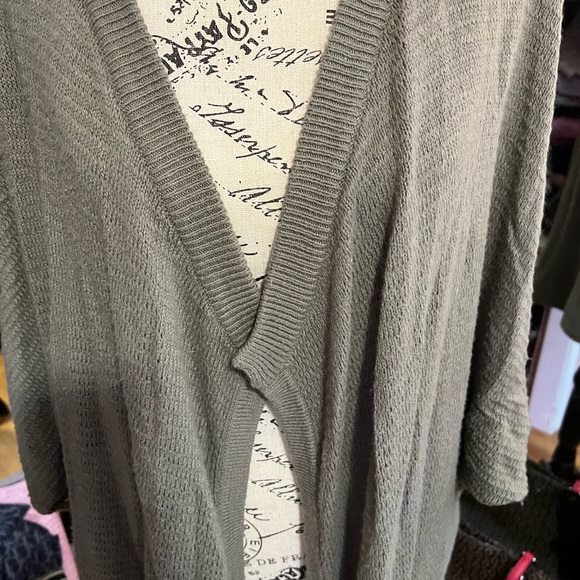 Madewell cardigan - Picture 2 of 7